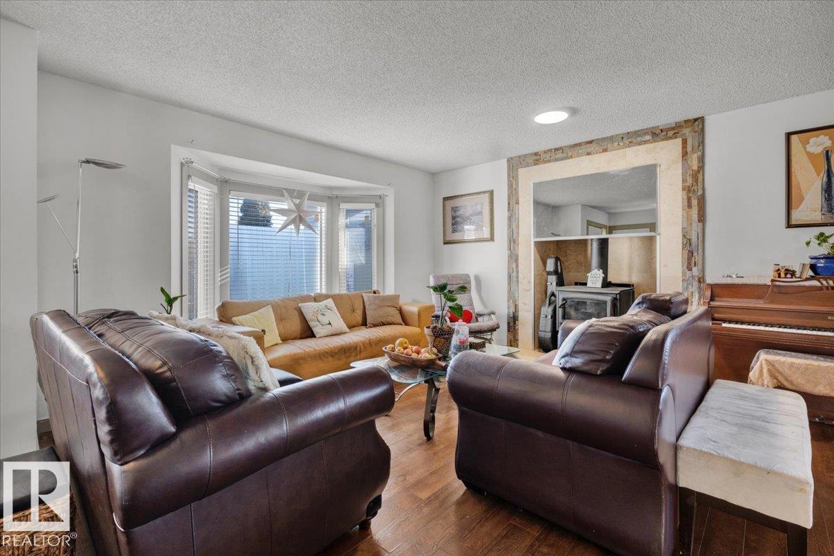 3736 48 St Nw, Edmonton, Alberta  T6L 3T3 - Photo 5 - E4462237