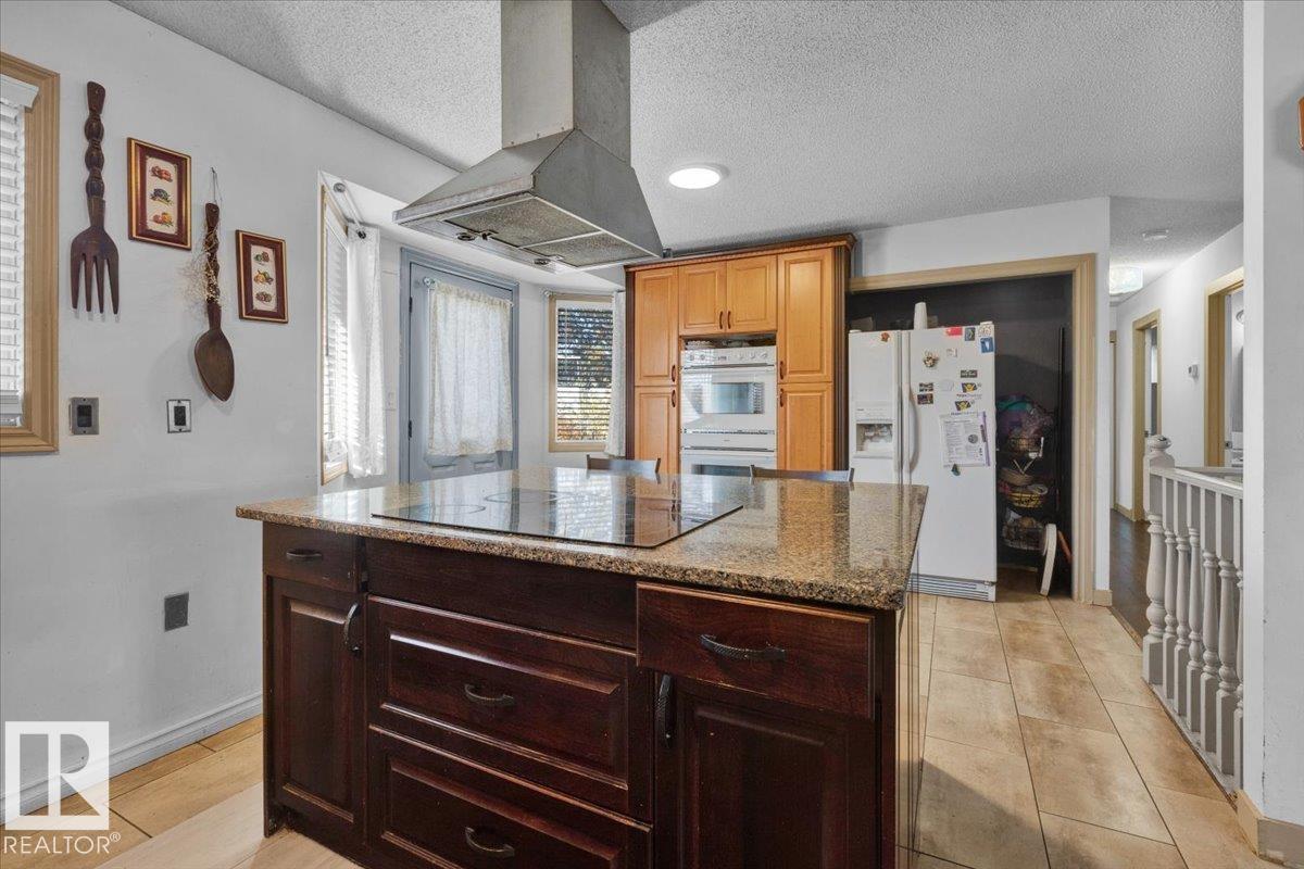 3736 48 St Nw, Edmonton, Alberta  T6L 3T3 - Photo 17 - E4462237