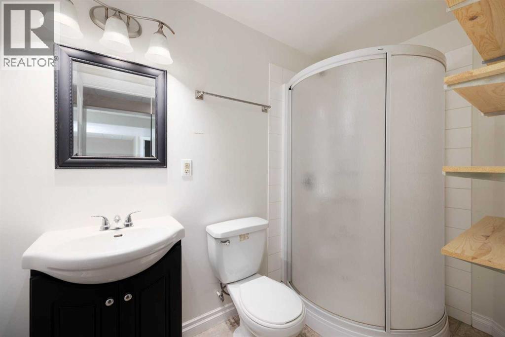 150 Plamondon Way, Fort Mcmurray, Alberta  T9K 0A6 - Photo 35 - A2262457