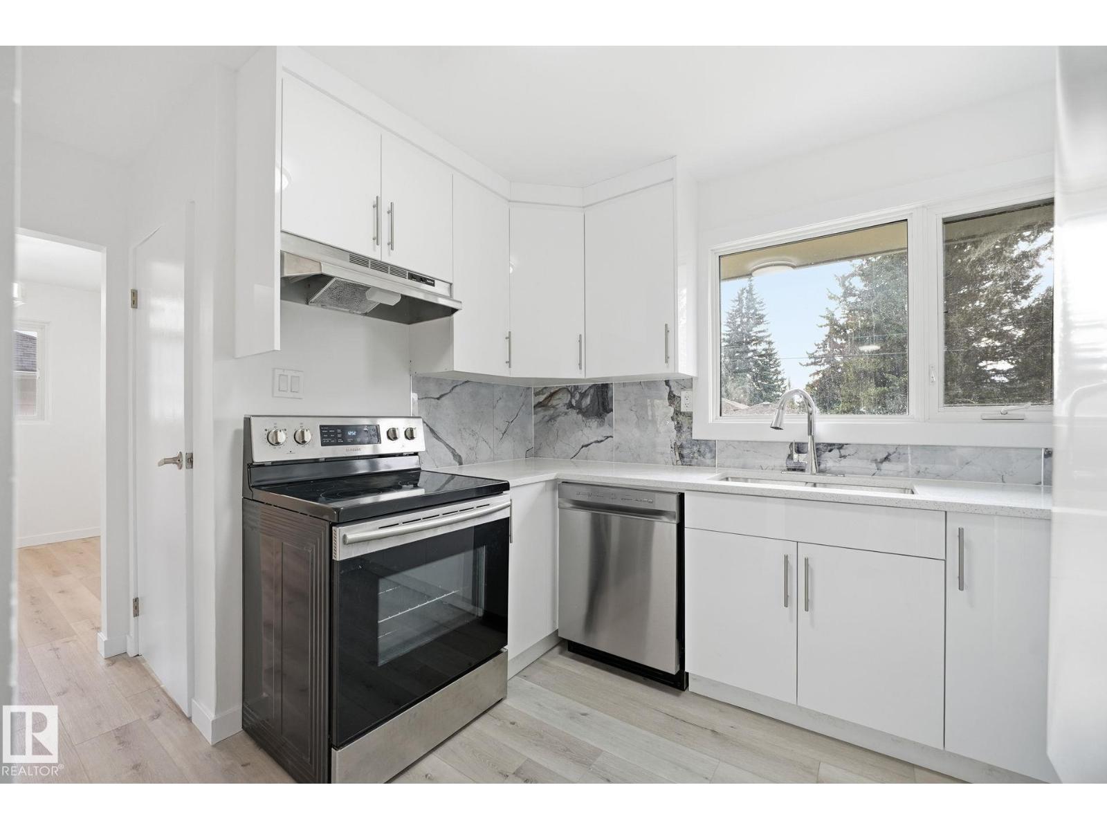 14719 87 Av Nw, Edmonton, Alberta  T5R 4E5 - Photo 8 - E4464848