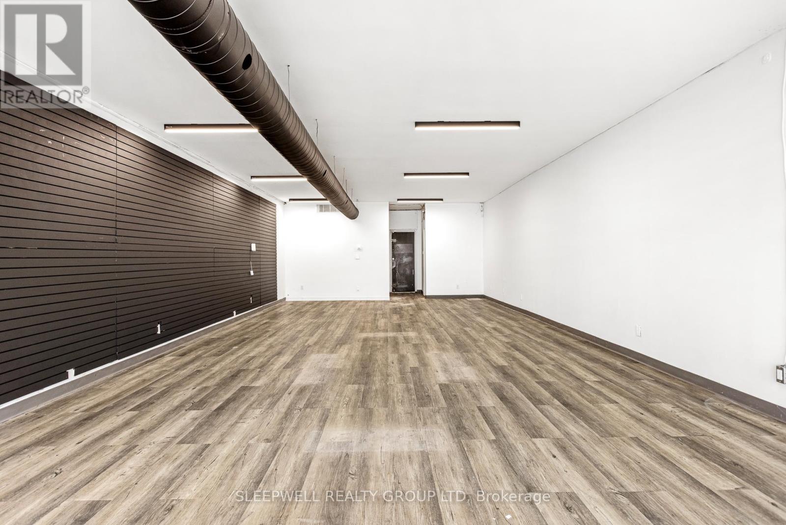 24 Northside Road, Ottawa, Ontario  K2H 5Z3 - Photo 4 - X12514966