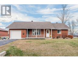 626 WILLOW DRIVE, Laurentian Valley, Ontario