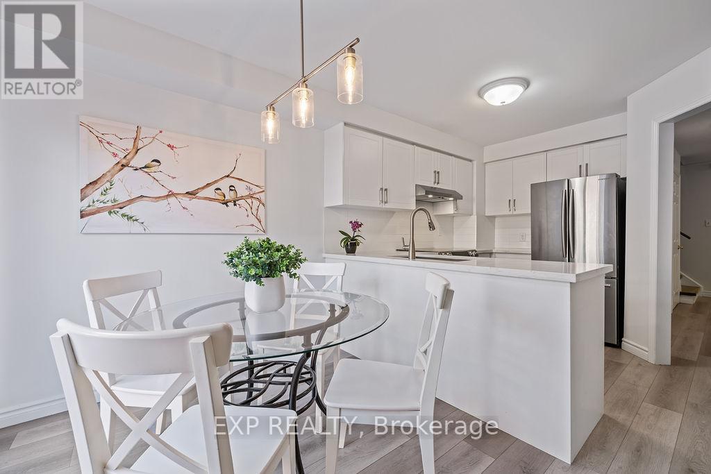 15 - 2006 Glenada Crescent, Oakville, Ontario  L6H 5R9 - Photo 10 - W12515062