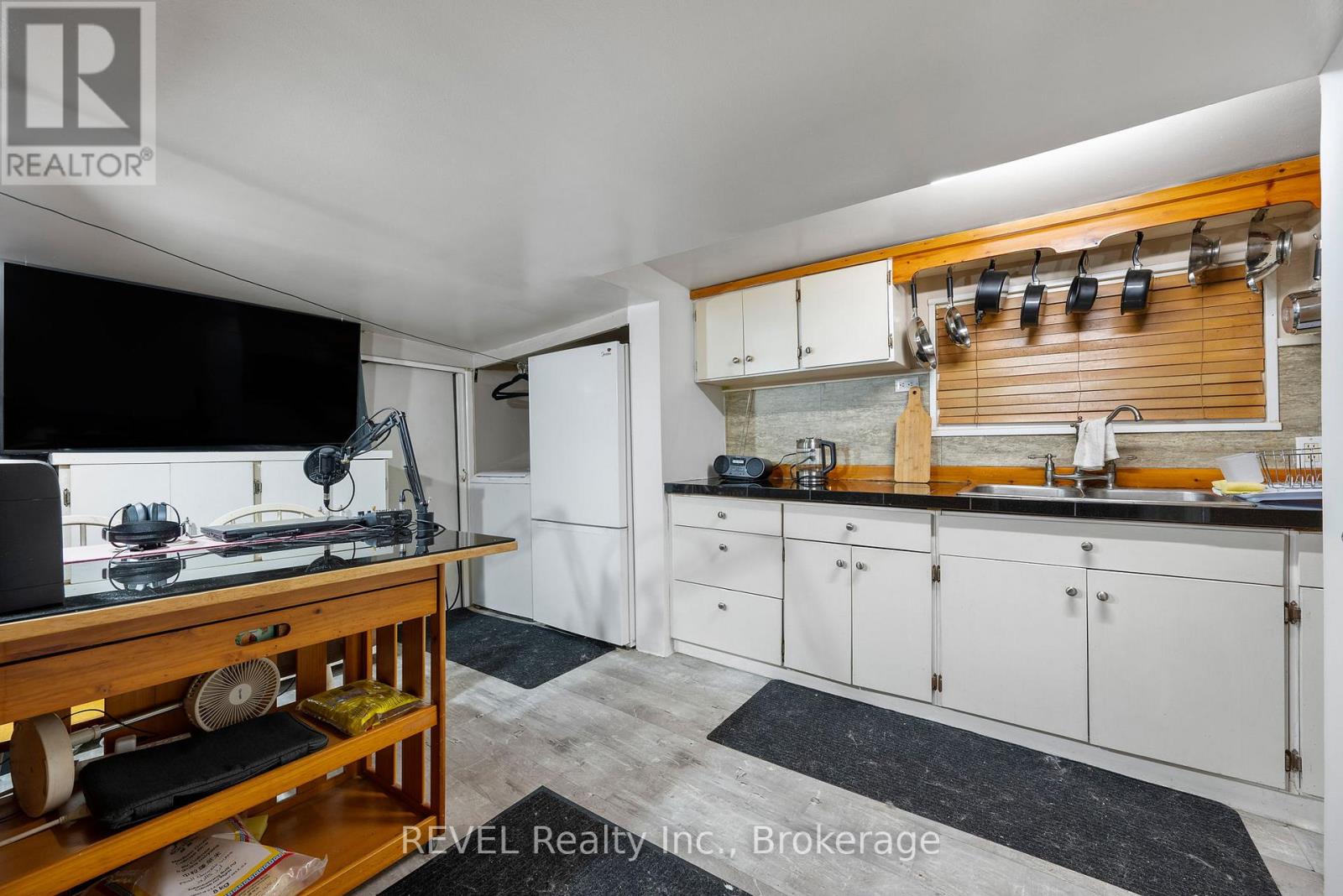 1 Birch Lane, St. Catharines, Ontario  L2P 2B5 - Photo 12 - X12515026