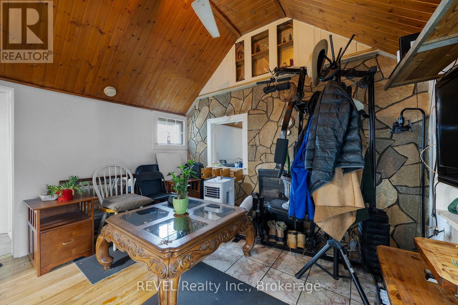 1 Birch Lane, St. Catharines, Ontario  L2P 2B5 - Photo 5 - X12515026