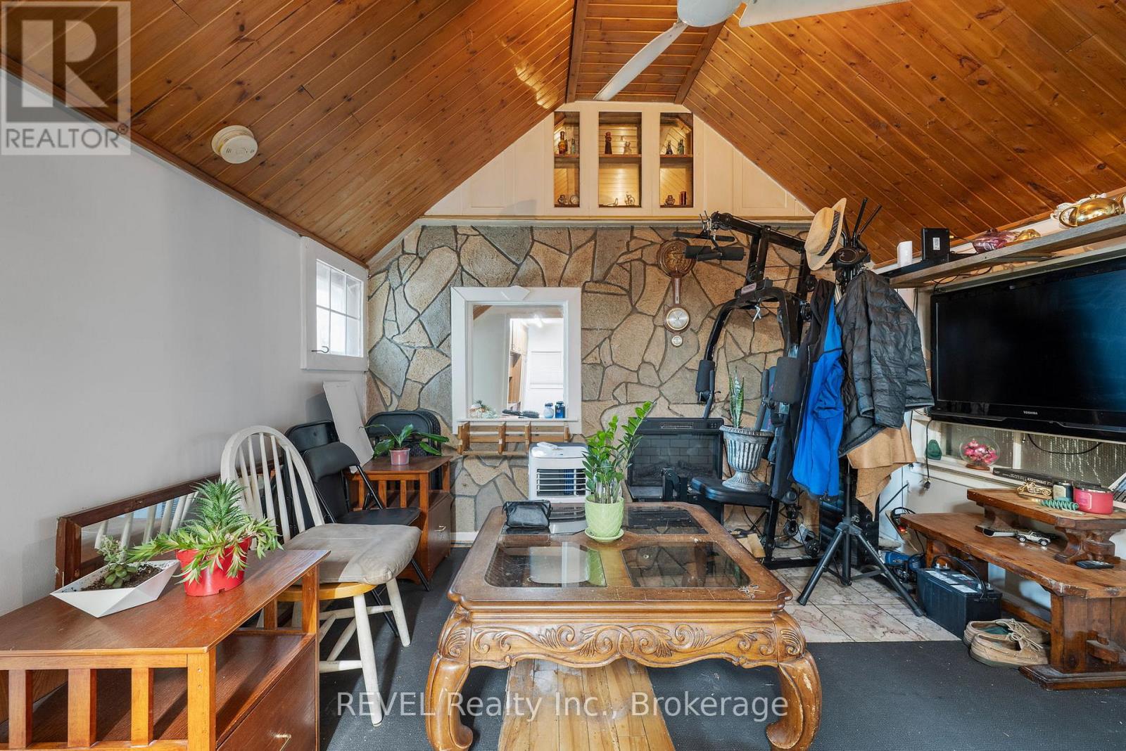 1 Birch Lane, St. Catharines, Ontario  L2P 2B5 - Photo 6 - X12515026