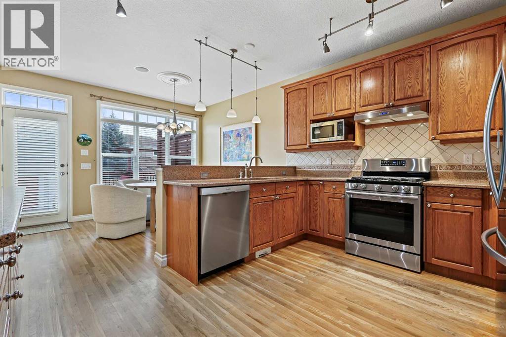 4068 Garrison Boulevard Sw, Calgary, Alberta  T2T 6C1 - Photo 6 - A2268212