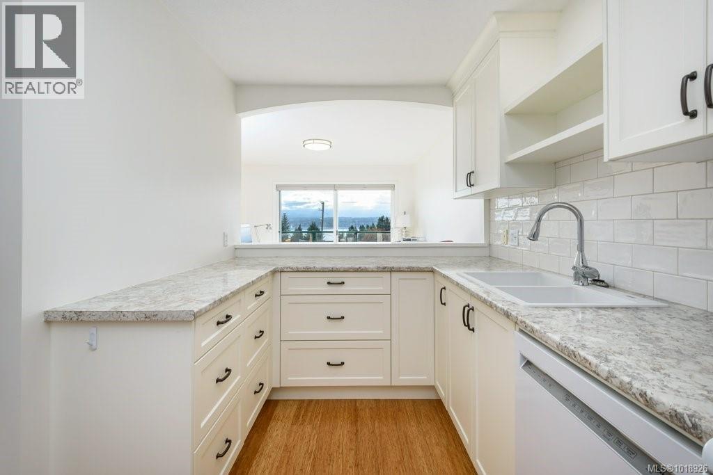 14 1876 Comox Ave, Comox, British Columbia  V9M 3M7 - Photo 24 - 1018926