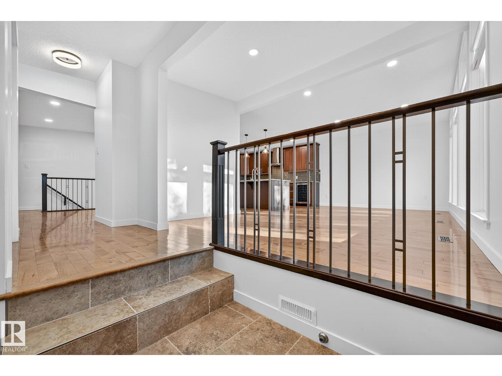 94 Glenwood Cr, St. Albert, Alberta  T8N 1X5 - Photo 6 - E4464850