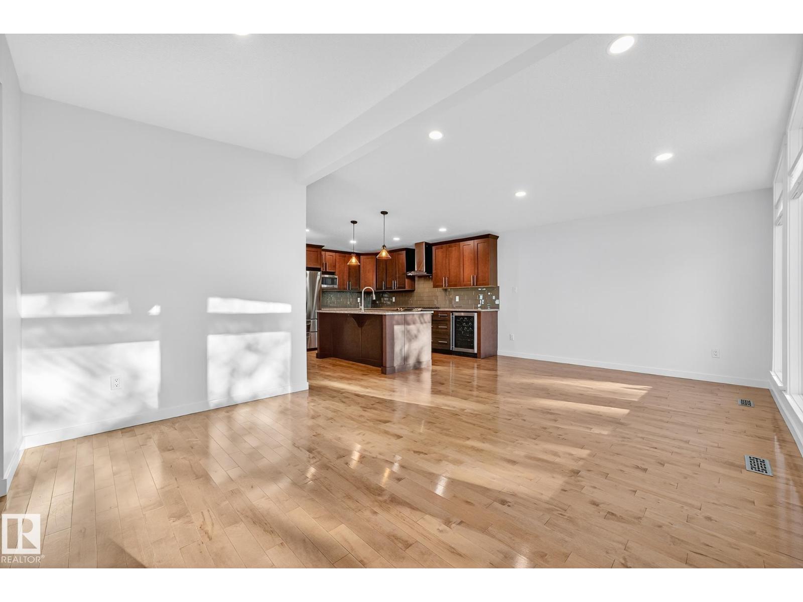 94 Glenwood Cr, St. Albert, Alberta  T8N 1X5 - Photo 8 - E4464850