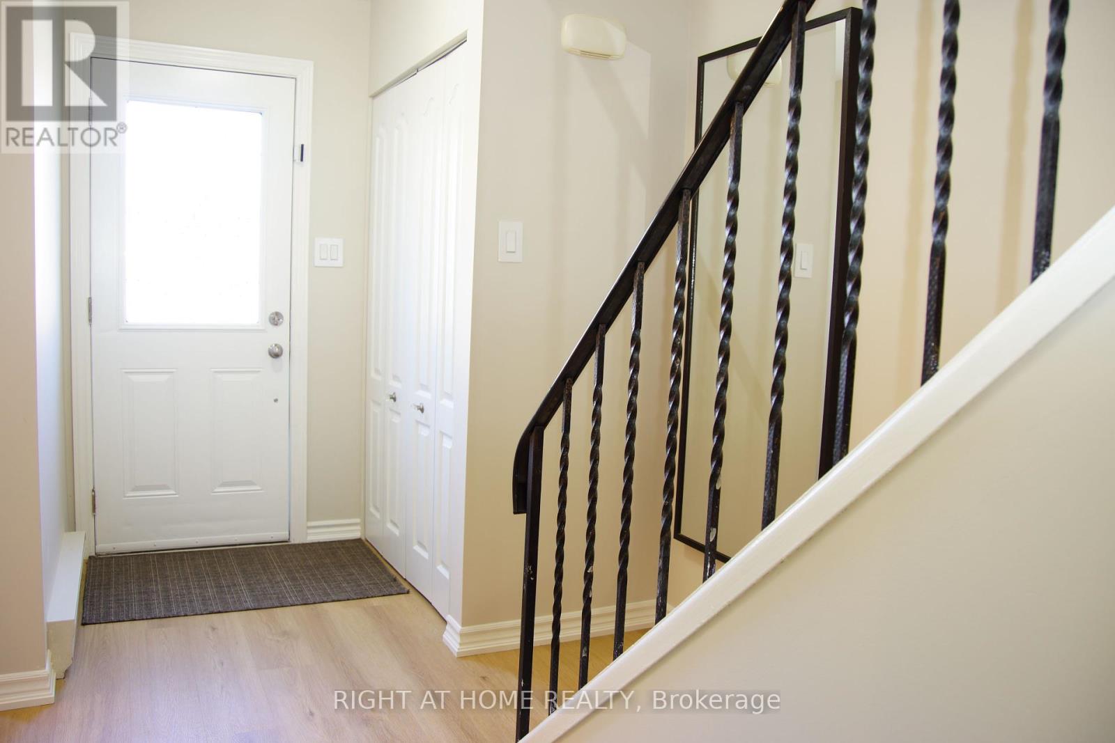 132 - 18 Elsa Vine Way, Toronto, Ontario  M2J 4H9 - Photo 2 - C12415453