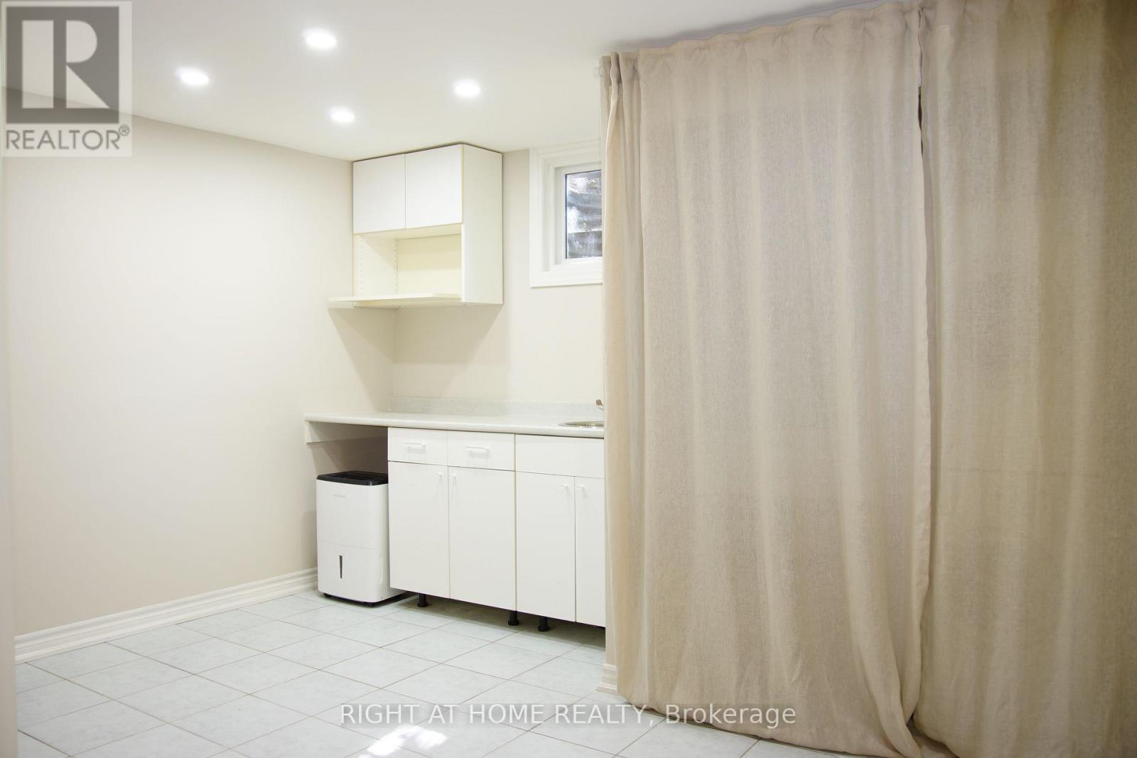 132 - 18 Elsa Vine Way, Toronto, Ontario  M2J 4H9 - Photo 33 - C12415453