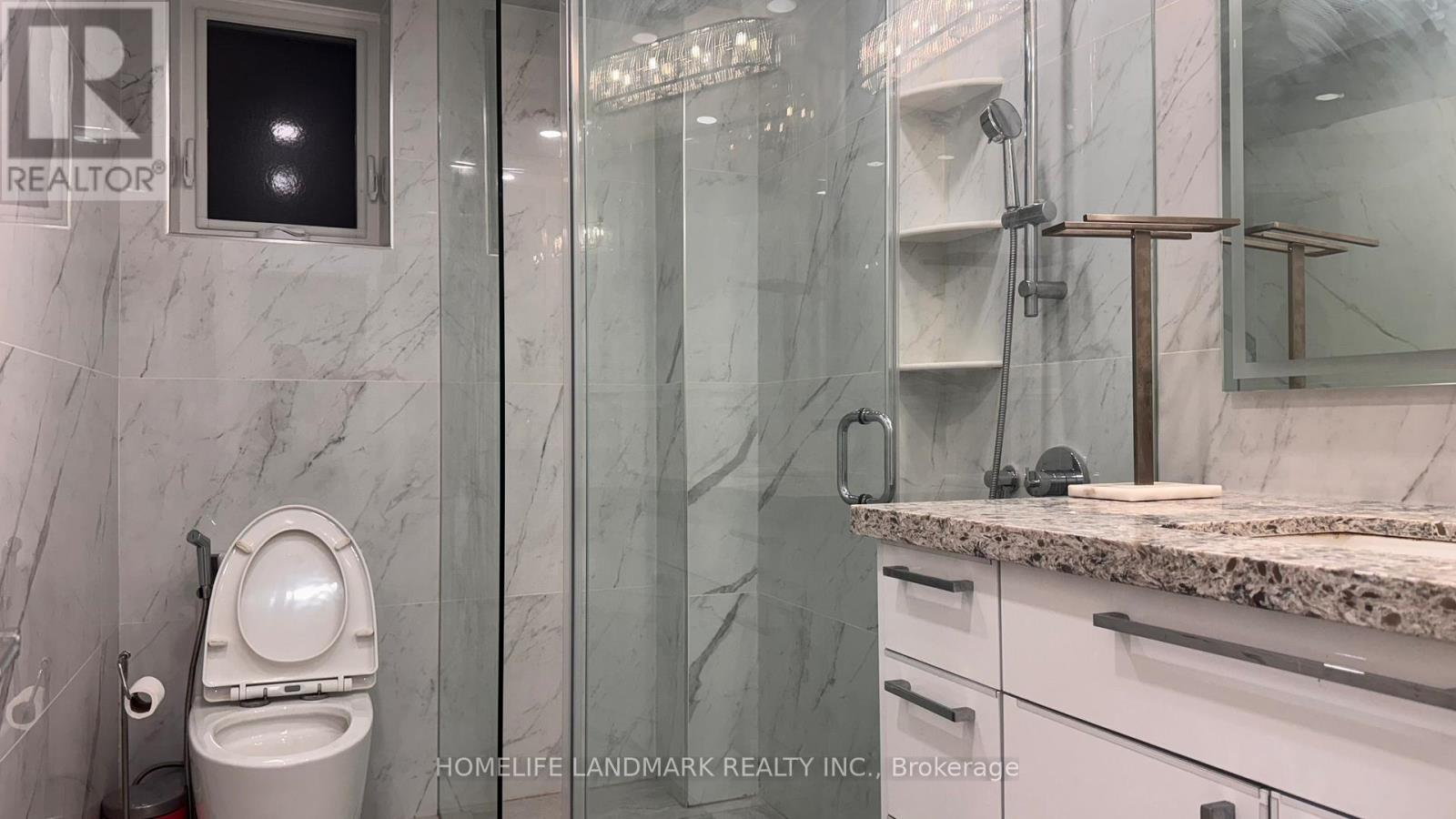 35 Robingrove Road, Toronto, Ontario  M2R 2Z8 - Photo 11 - C12445752