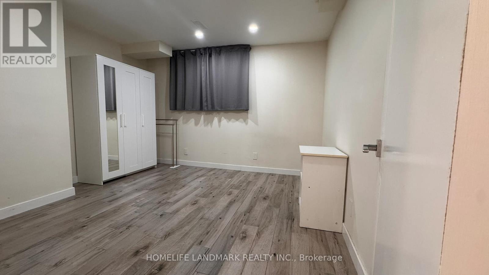 35 Robingrove Road, Toronto, Ontario  M2R 2Z8 - Photo 12 - C12445752