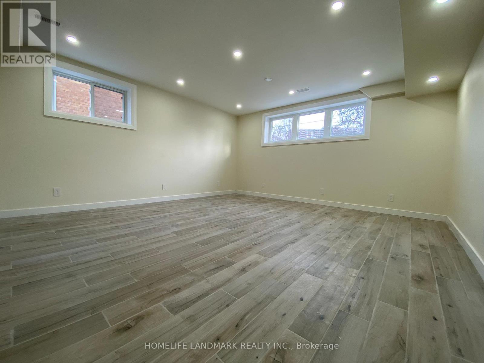 35 Robingrove Road, Toronto, Ontario  M2R 2Z8 - Photo 13 - C12445752