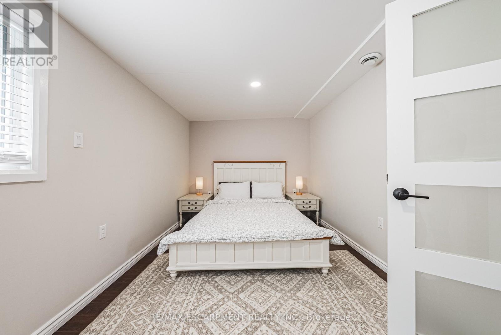 3865 Victoria Avenue, Lincoln, Ontario  L0R 2C0 - Photo 6 - X12509762