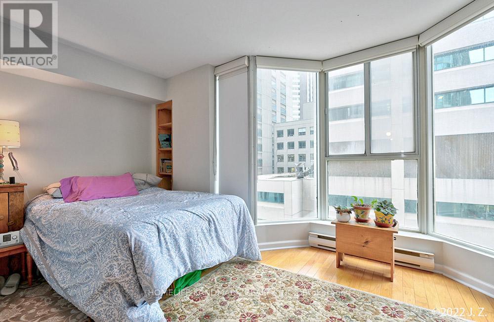 605 - 55 Centre Avenue, Toronto, Ontario  M5G 2H5 - Photo 11 - C12515044