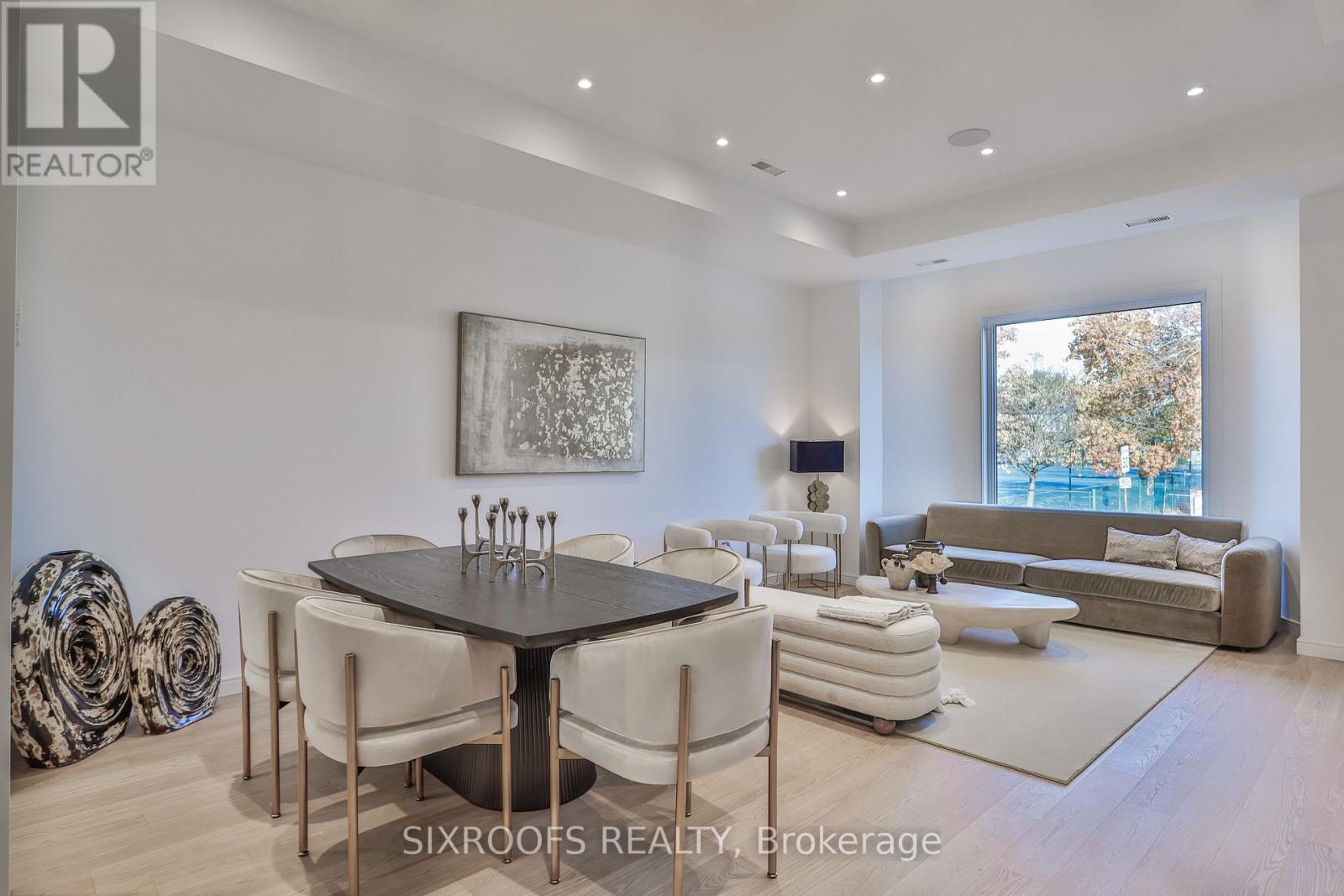 104 Roosevelt Road, Toronto, Ontario  M4J 4T9 - Photo 10 - E12515002