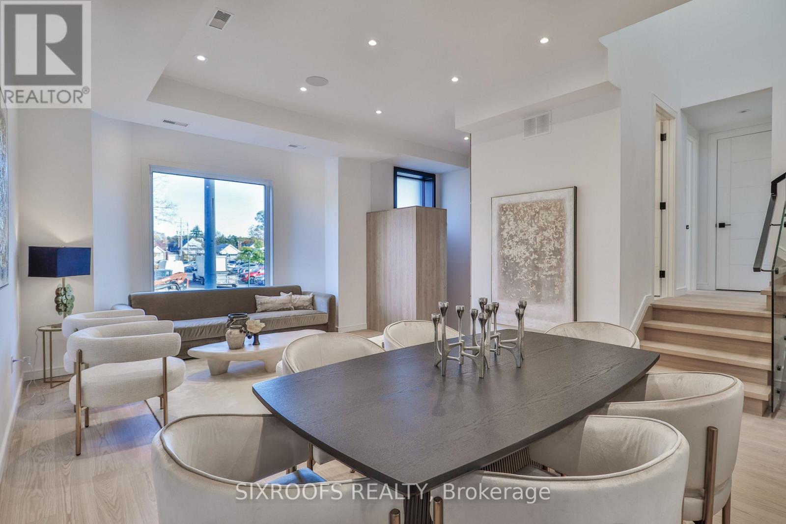 104 Roosevelt Road, Toronto, Ontario  M4J 4T9 - Photo 12 - E12515002