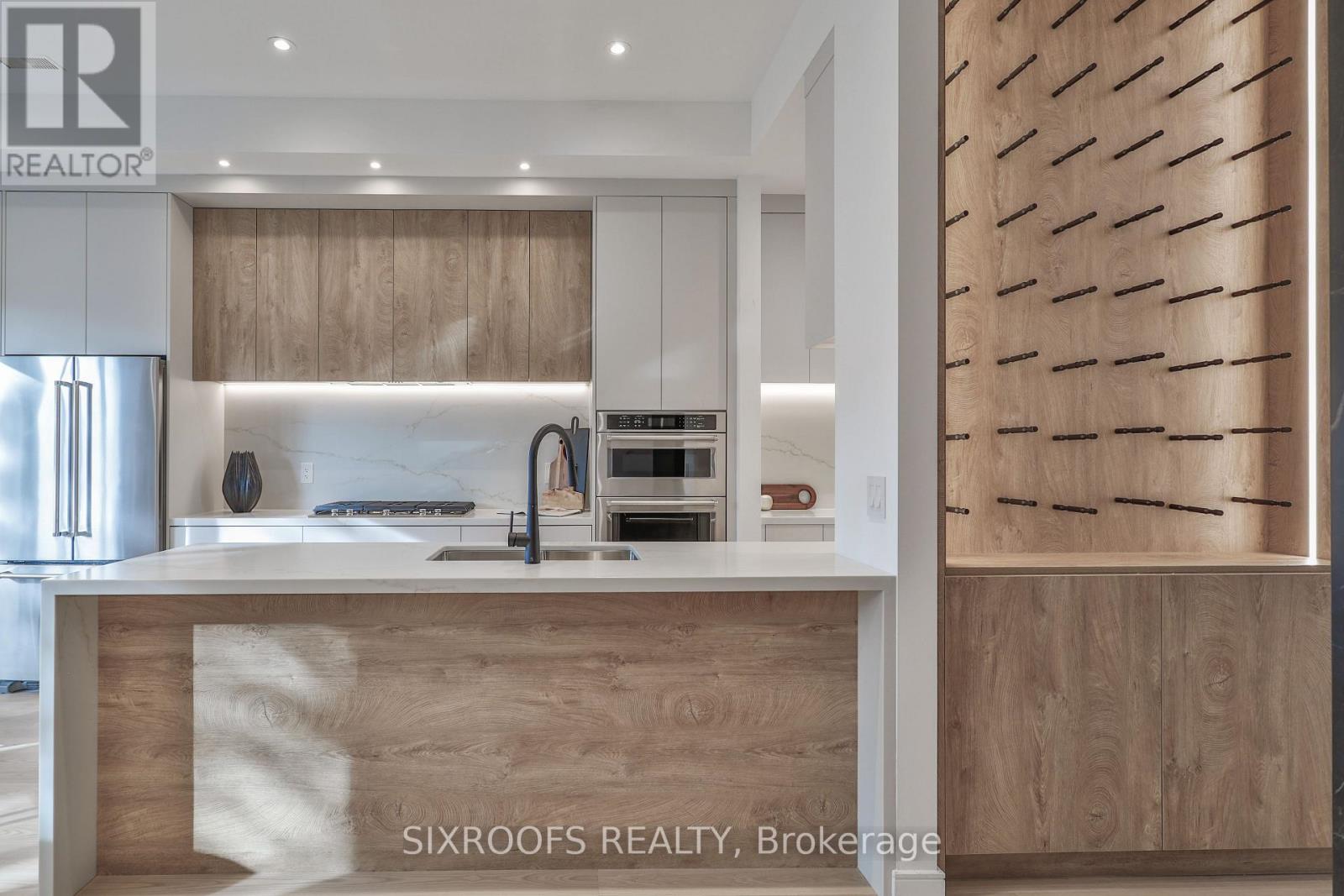 104 Roosevelt Road, Toronto, Ontario  M4J 4T9 - Photo 18 - E12515002