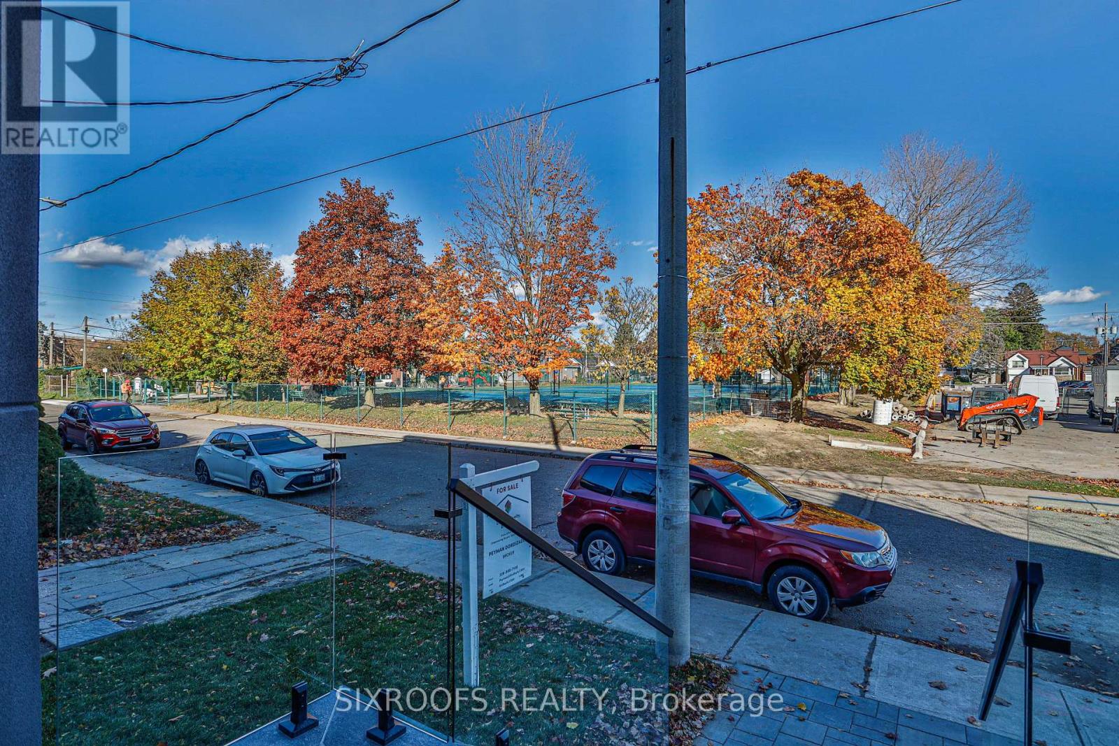 104 Roosevelt Road, Toronto, Ontario  M4J 4T9 - Photo 2 - E12515002