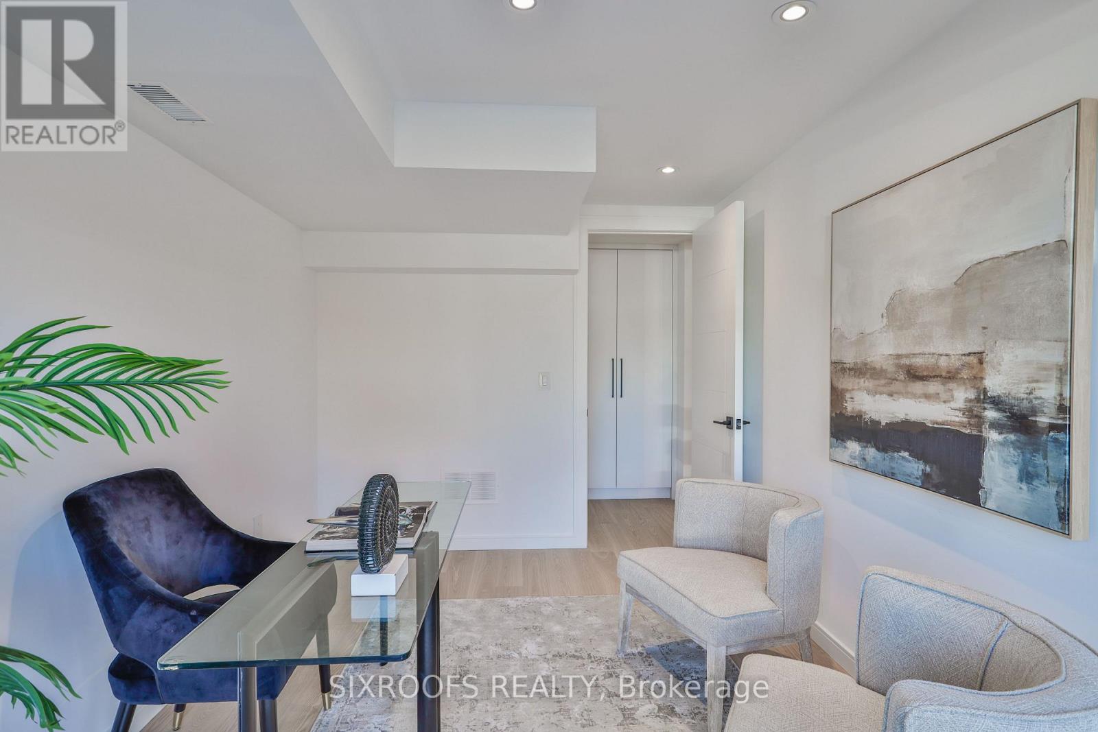 104 Roosevelt Road, Toronto, Ontario  M4J 4T9 - Photo 27 - E12515002