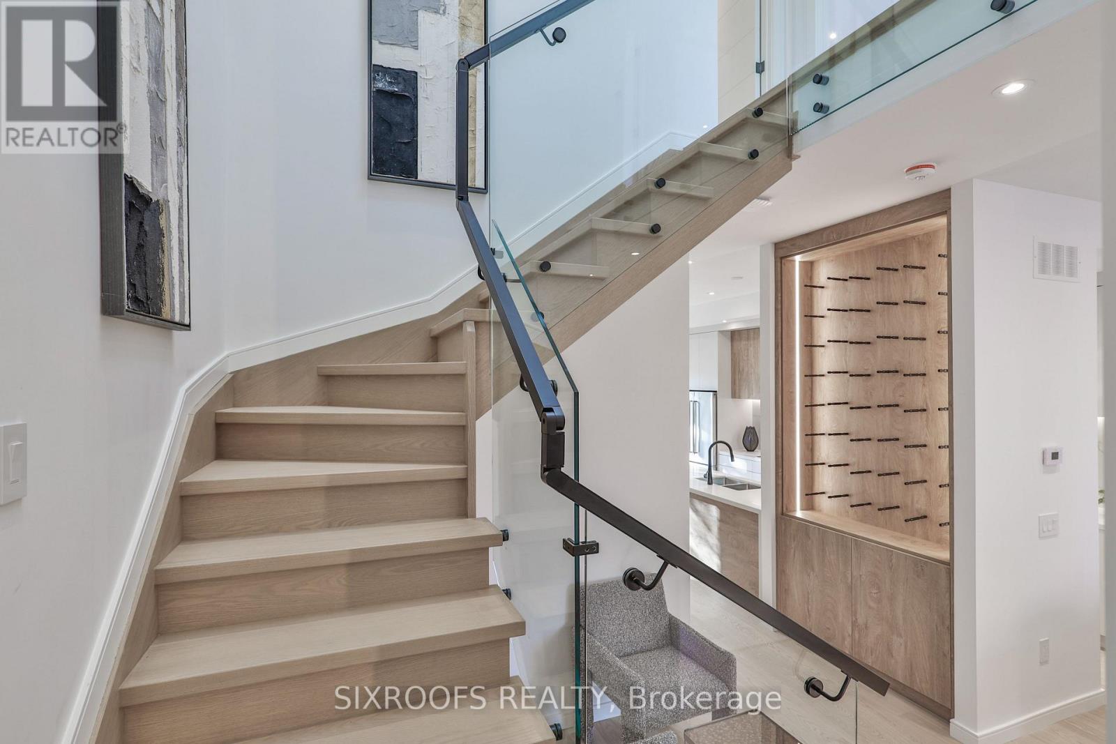 104 Roosevelt Road, Toronto, Ontario  M4J 4T9 - Photo 28 - E12515002