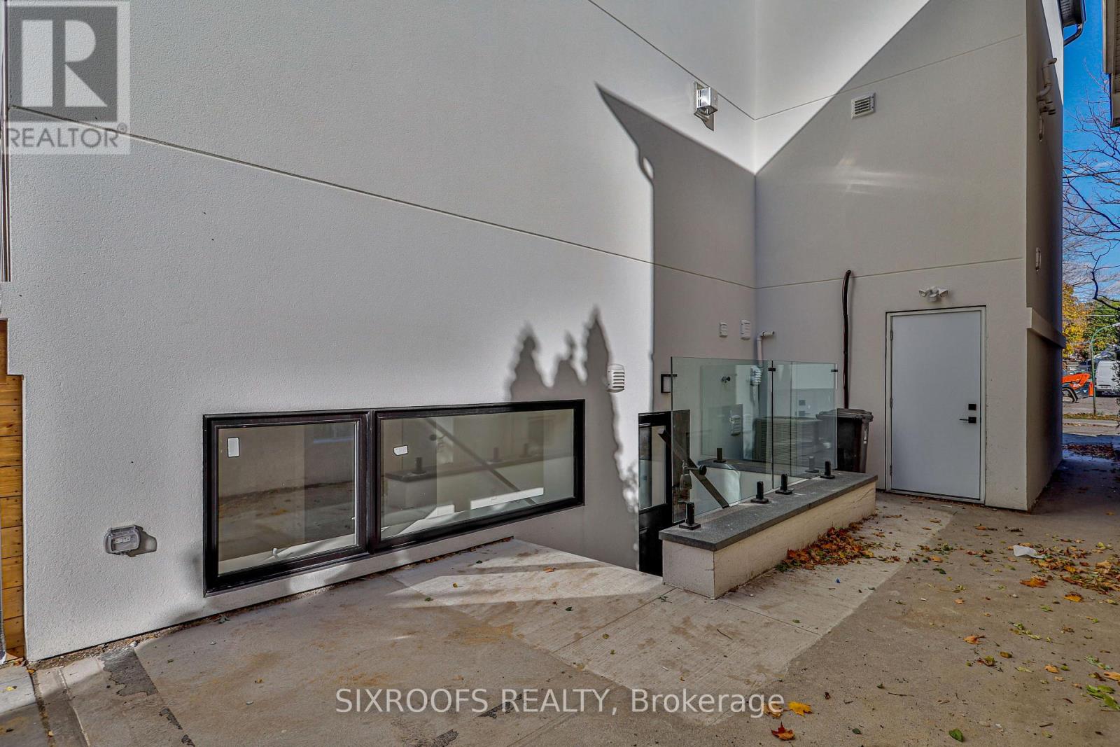 104 Roosevelt Road, Toronto, Ontario  M4J 4T9 - Photo 49 - E12515002