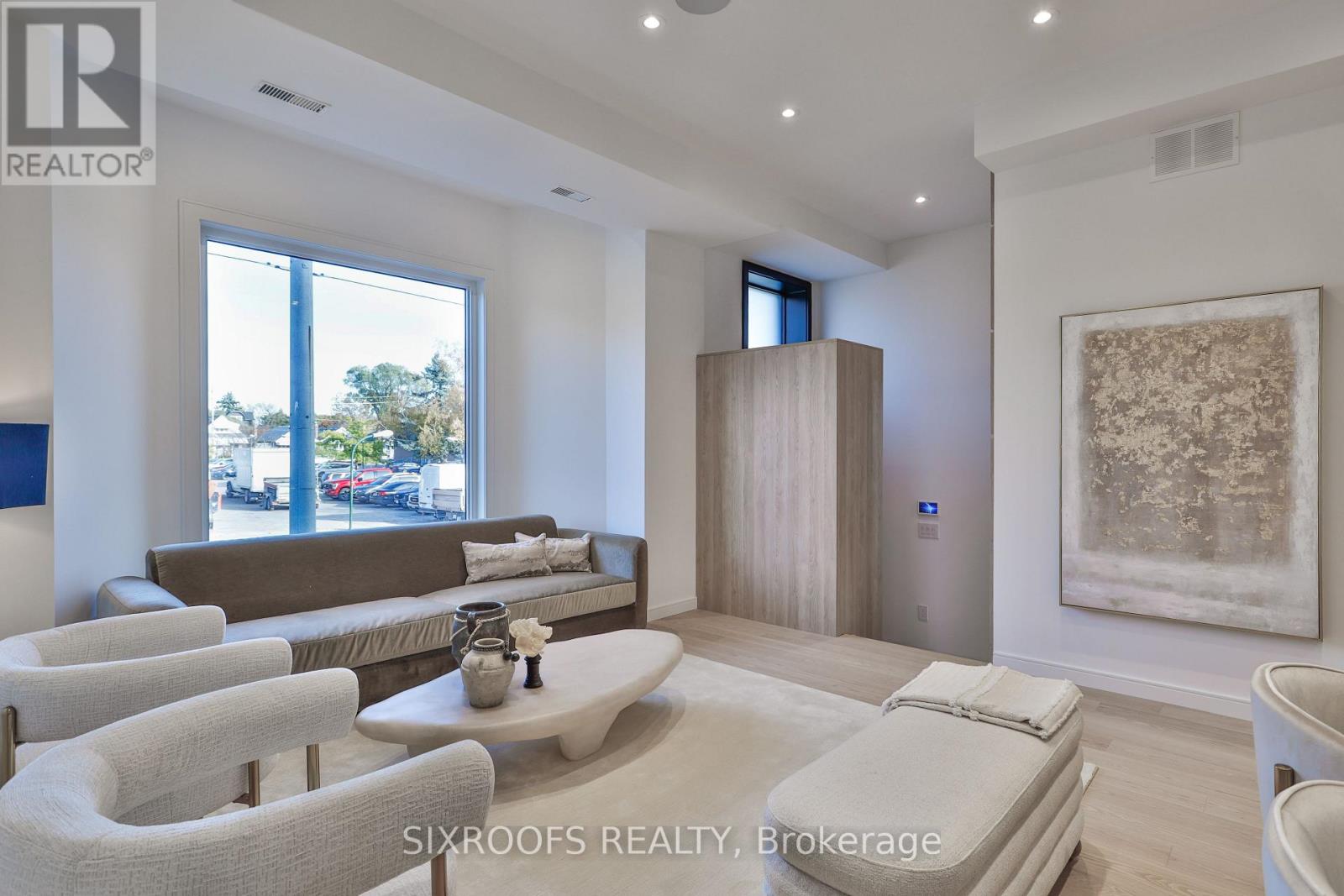 104 Roosevelt Road, Toronto, Ontario  M4J 4T9 - Photo 6 - E12515002