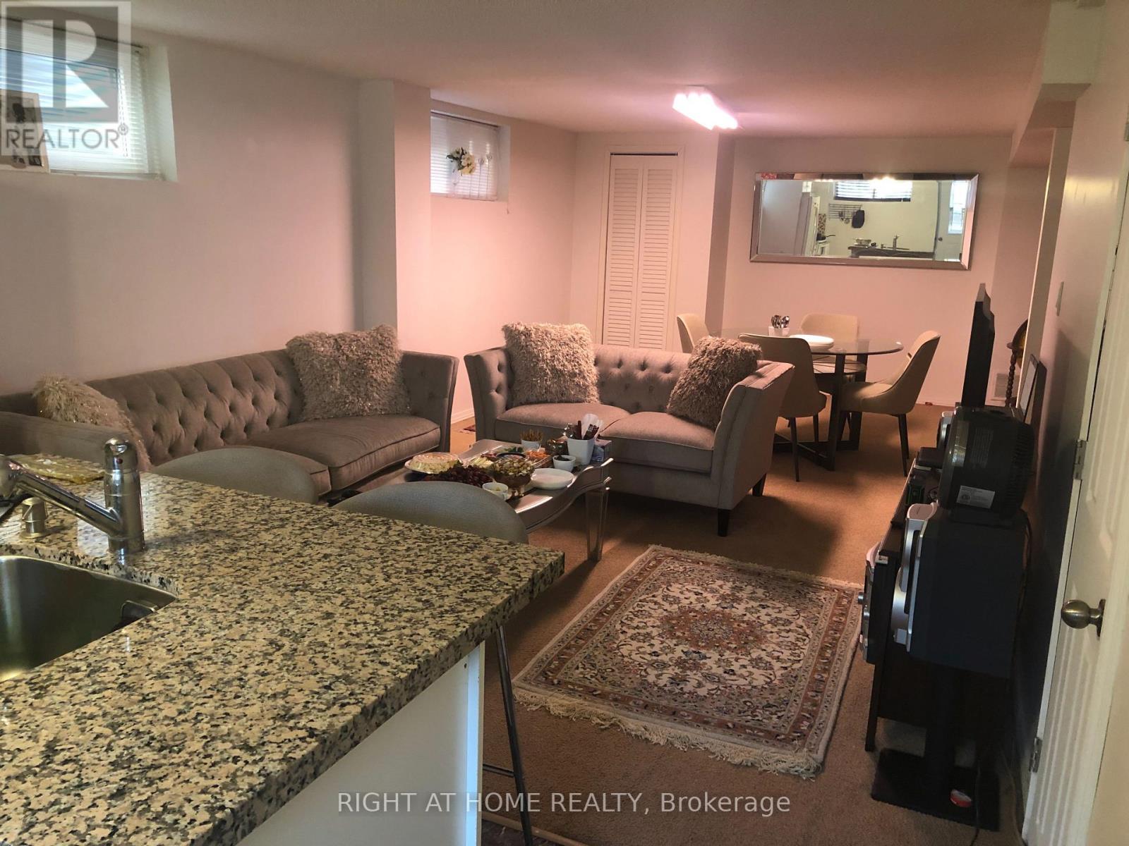 Basement Apt - 120 Simonston Boulevard, Markham, Ontario  L3T 4L8 - Photo 2 - N12515046