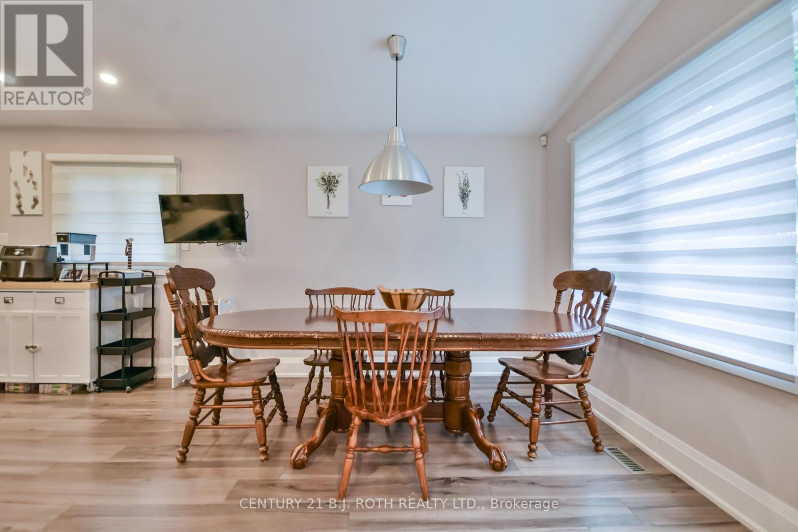 16 Gloria Street, Barrie (Sunnidale), Ontario  L4N 4L9 - Photo 6 - S12514976