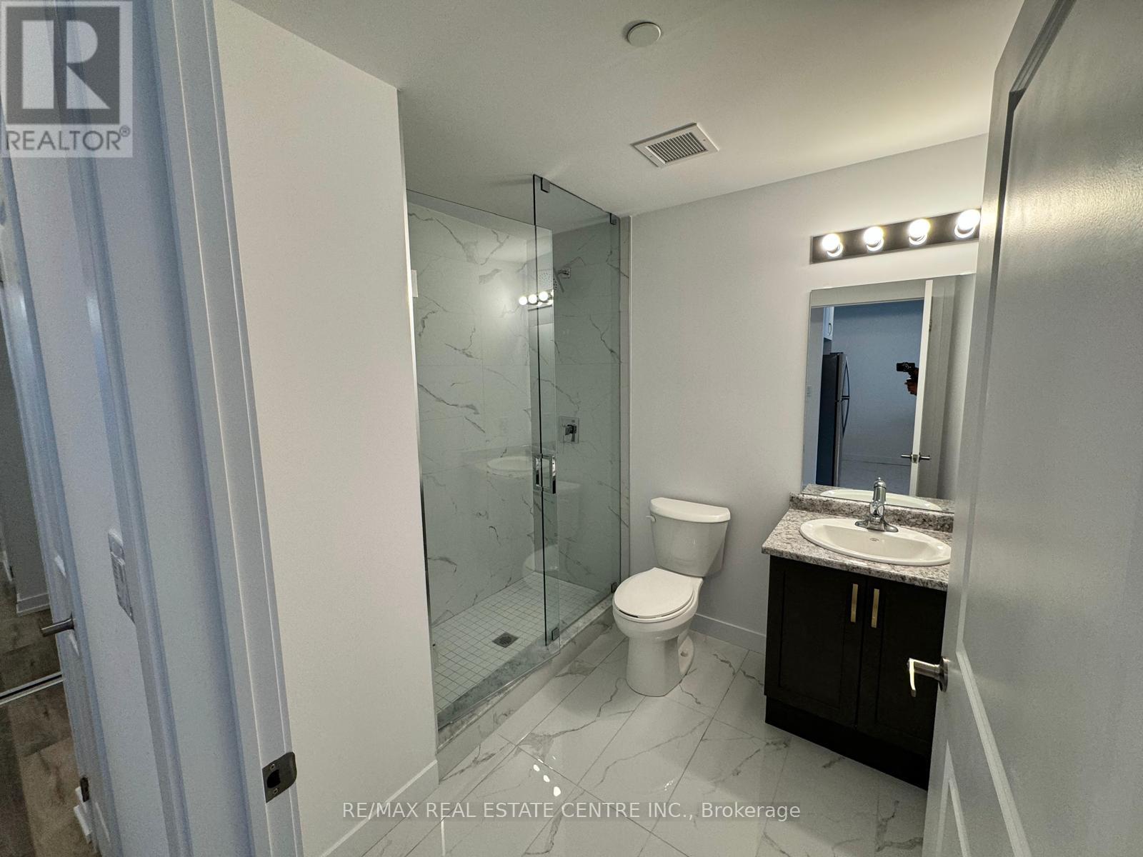 470 Dundas Street E, Hamilton, Ontario  L8B 2A6 - Photo 9 - X12512132