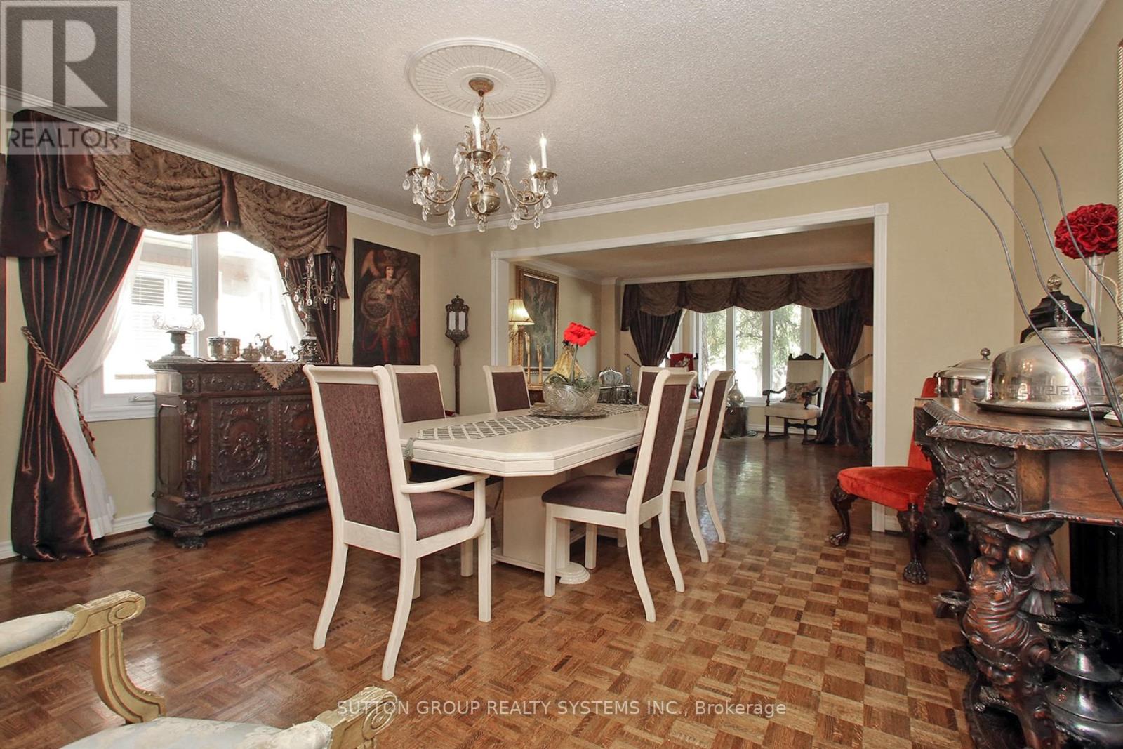 4873 Forest Hill Drive Sw, Mississauga, Ontario  L5M 5B1 - Photo 17 - W12514974