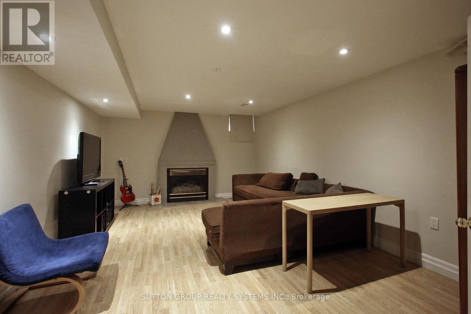 4873 Forest Hill Drive Sw, Mississauga, Ontario  L5M 5B1 - Photo 34 - W12514974