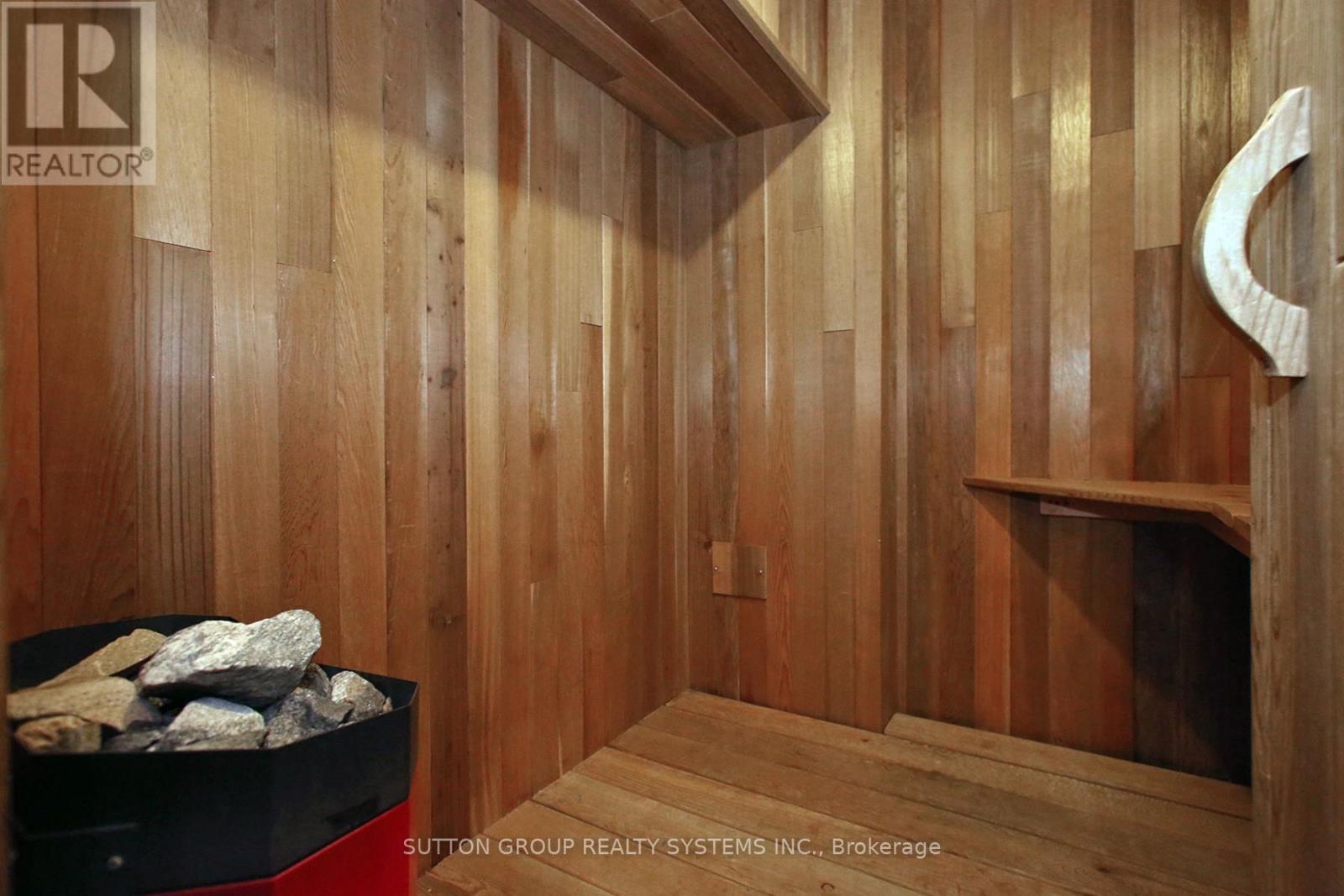 4873 Forest Hill Drive Sw, Mississauga, Ontario  L5M 5B1 - Photo 38 - W12514974