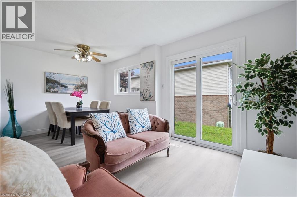 302 Bluevale Street N Unit# D, Waterloo, Ontario  N2J 4G3 - Photo 8 - 40726352