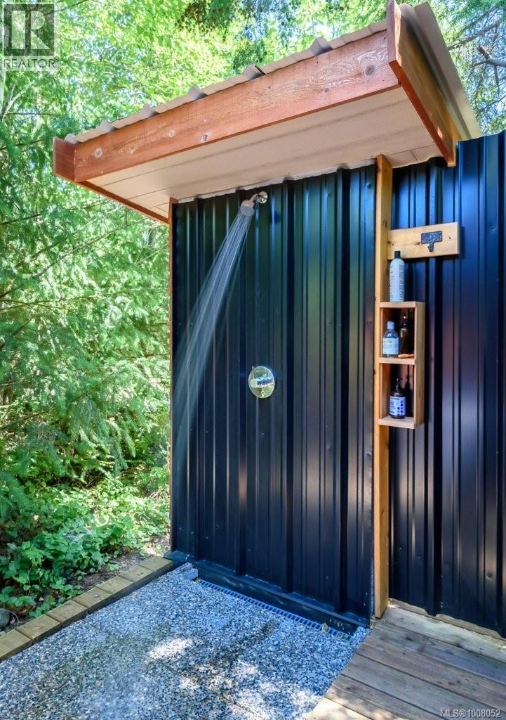 7455 Rodger Rd, Merville, British Columbia  V0R 2M0 - Photo 7 - 1008052