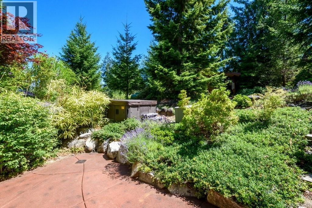 7455 Rodger Rd, Merville, British Columbia  V0R 2M0 - Photo 9 - 1008052