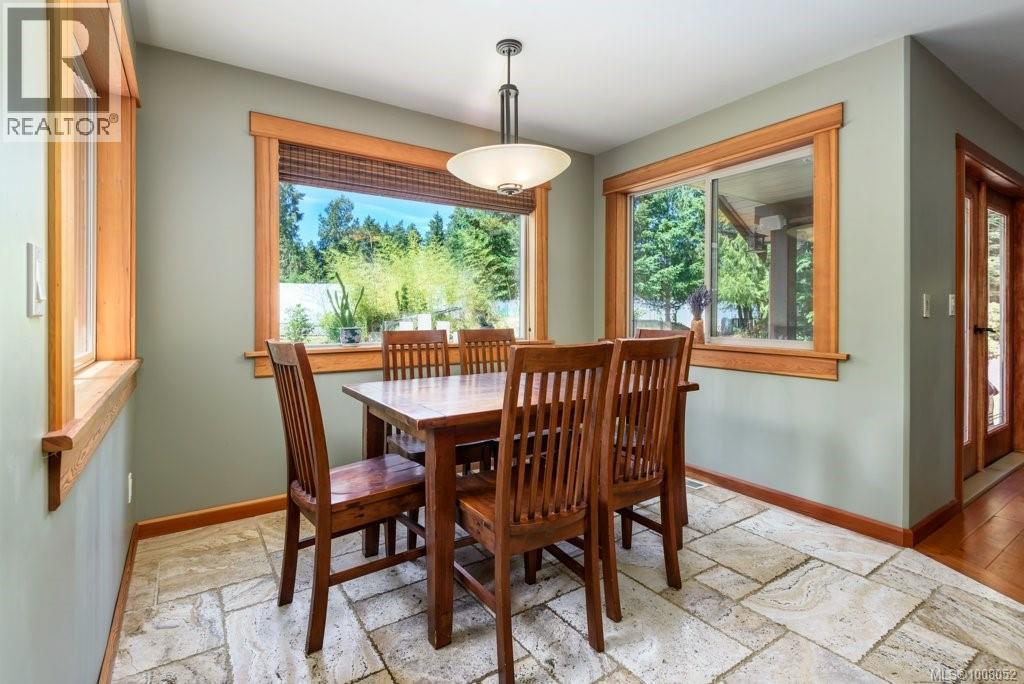 7455 Rodger Rd, Merville, British Columbia  V0R 2M0 - Photo 27 - 1008052