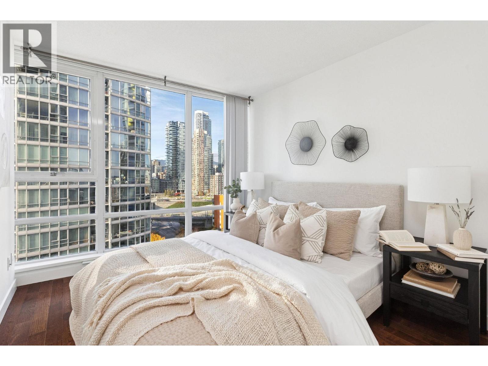 1705 1438 Richards Street, Vancouver, British Columbia  V6Z 3B8 - Photo 12 - R3064626