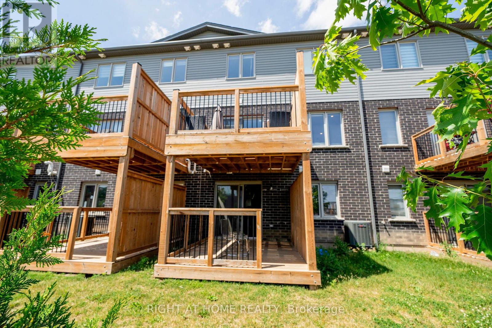 78 Pony Way, Kitchener, Ontario  N2R 0R8 - Photo 28 - X12514980