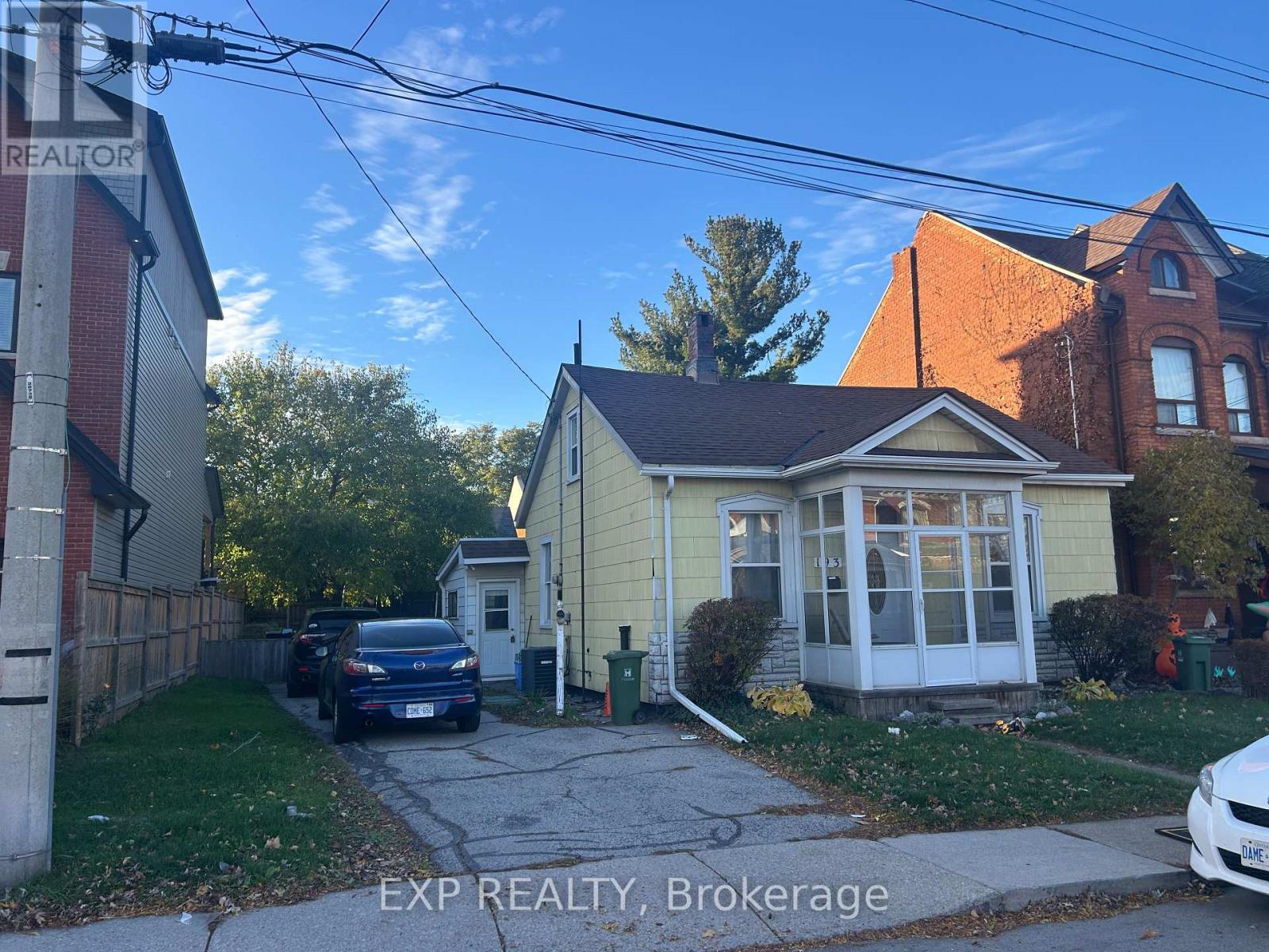 193 Locke Street N, Hamilton, Ontario  L8R 3B1 - Photo 2 - X12515008