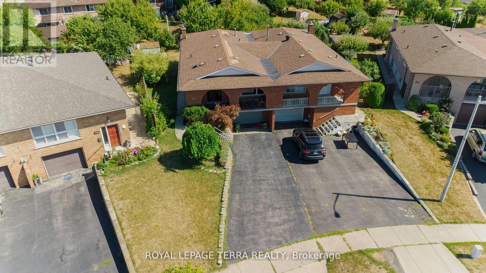 55 EASTBURY DRIVE, Hamilton, Ontario