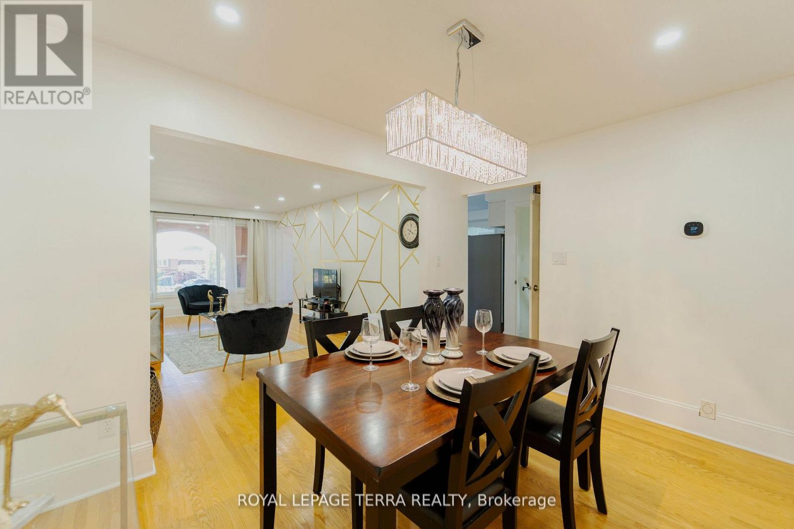 55 Eastbury Drive, Hamilton, Ontario  L8E 2V8 - Photo 11 - X12515056