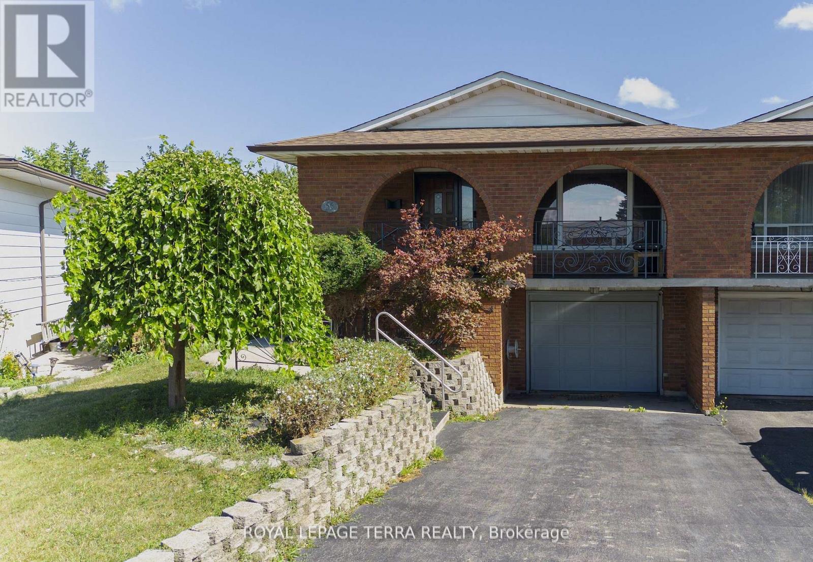 55 Eastbury Drive, Hamilton, Ontario  L8E 2V8 - Photo 3 - X12515056