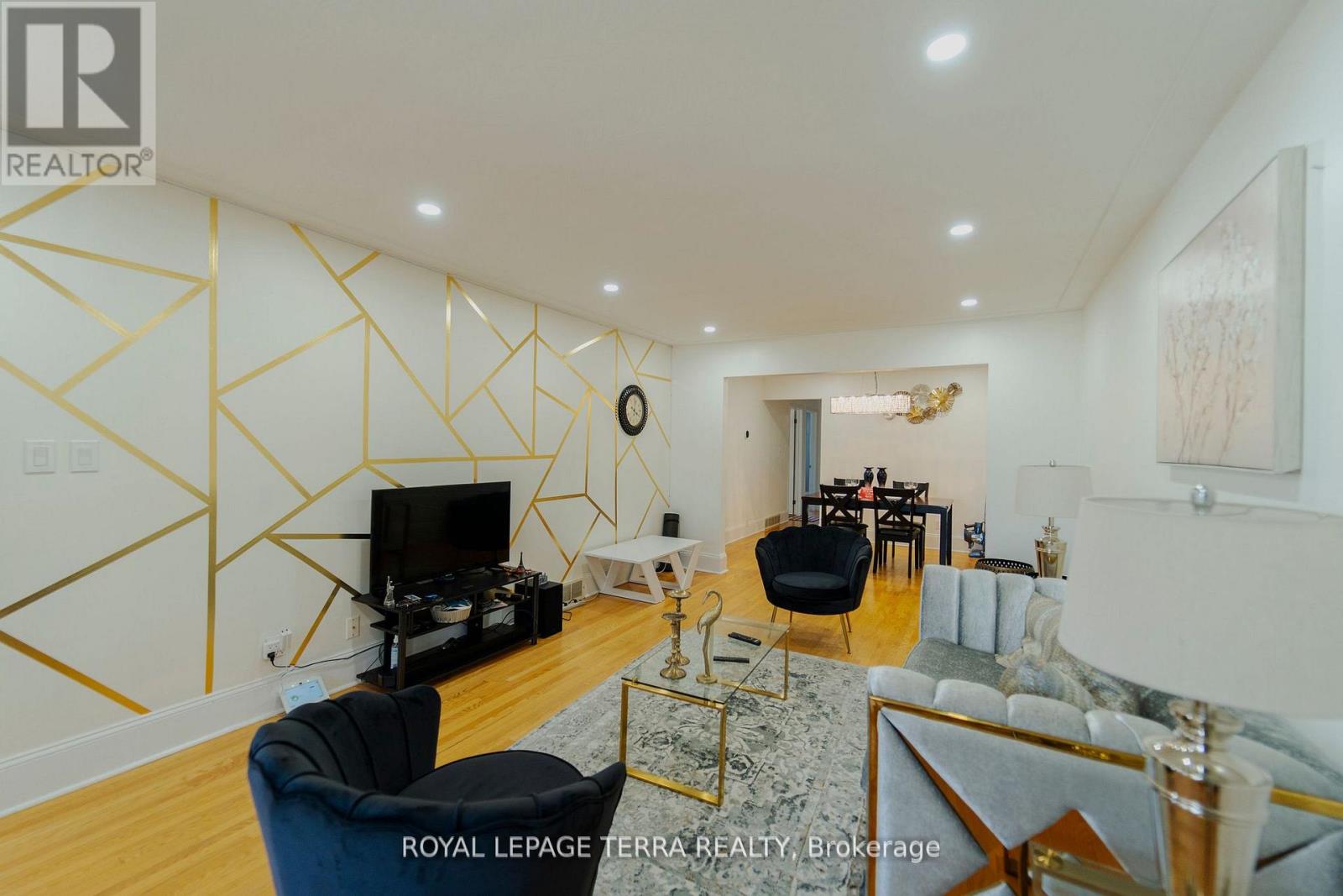 55 Eastbury Drive, Hamilton, Ontario  L8E 2V8 - Photo 9 - X12515056