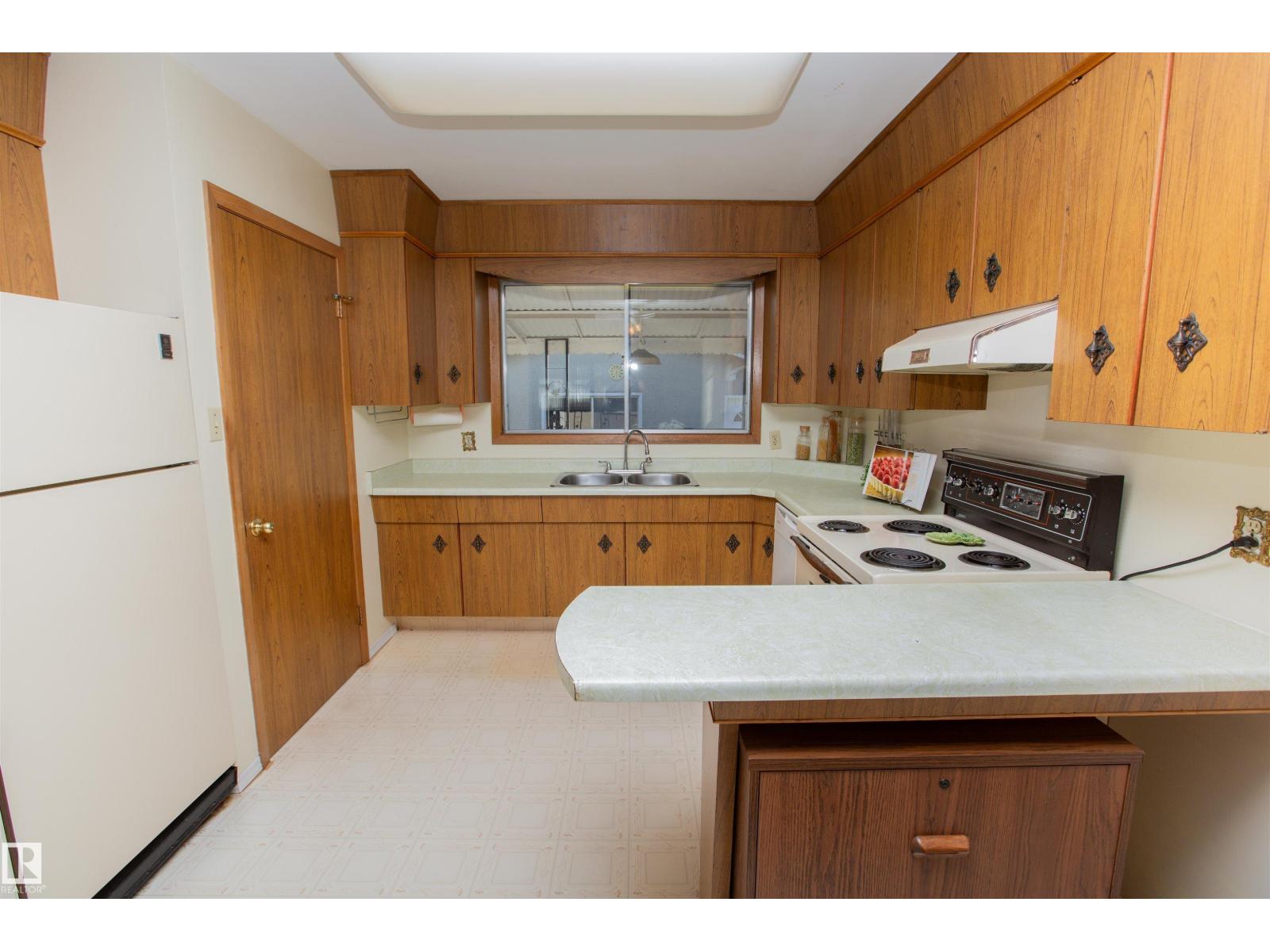 5603 92 Av Nw, Edmonton, Alberta  T6B 0S2 - Photo 6 - E4464851