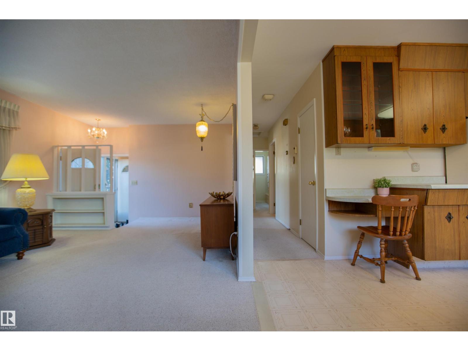 5603 92 Av Nw, Edmonton, Alberta  T6B 0S2 - Photo 4 - E4464851