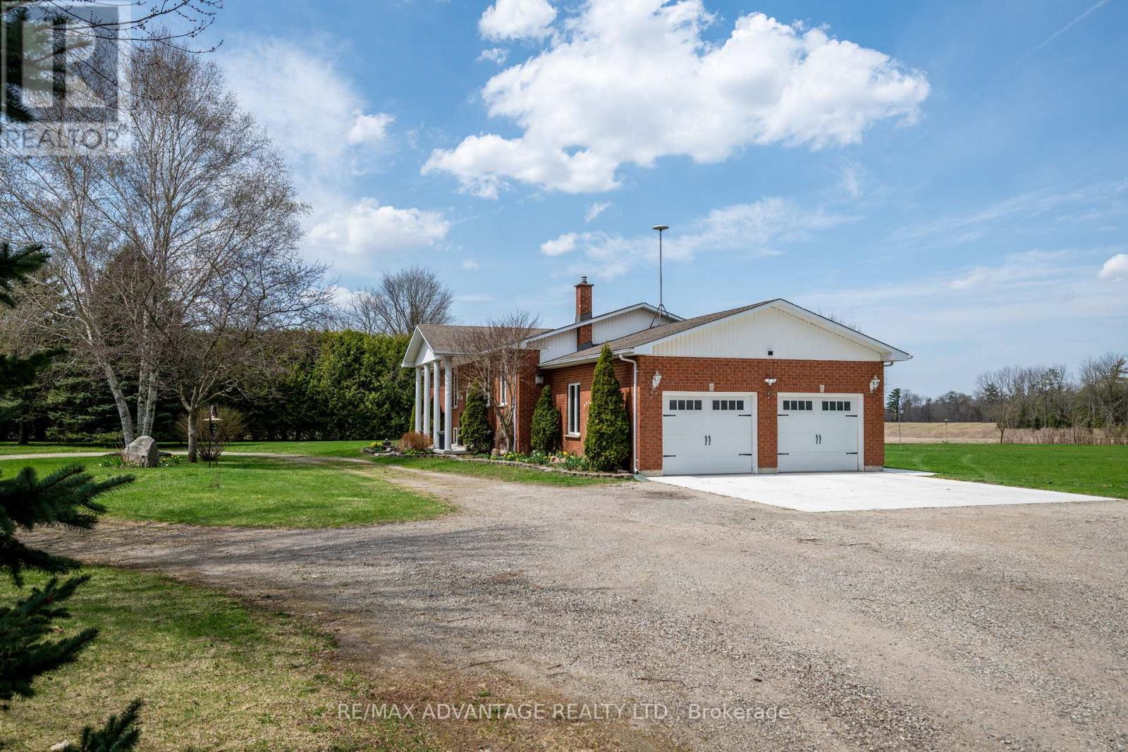 403353 Robinson Road, South-West Oxford, Ontario N5C 3J7 - Photo 17 - X12515084