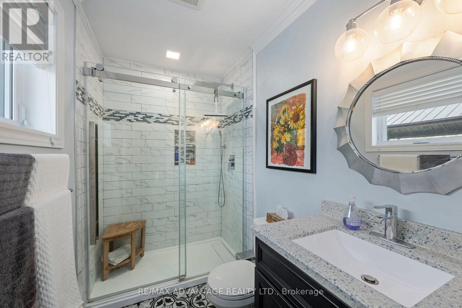 403353 Robinson Road, South-West Oxford, Ontario N5C 3J7 - Photo 27 - X12515084